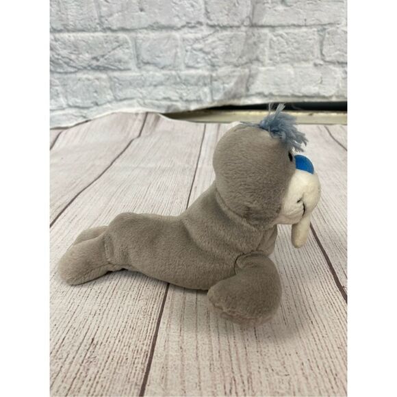 Walrus collectible beanie baby  - Picture 2 of 7
